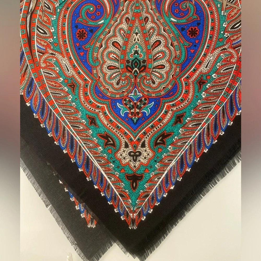 Vintage Large Italian Scarf/Wrap with Vibrant Colors and Woodland Ducks